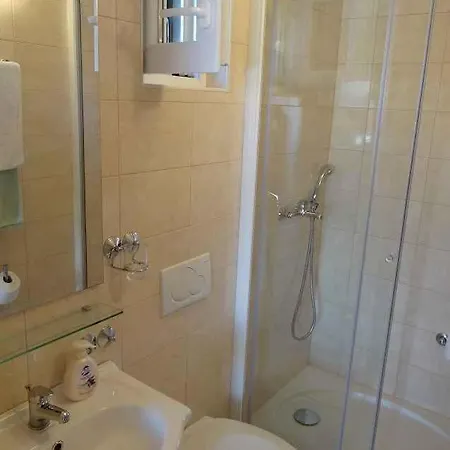Apartment In Pag/insel Pag 15955 *
