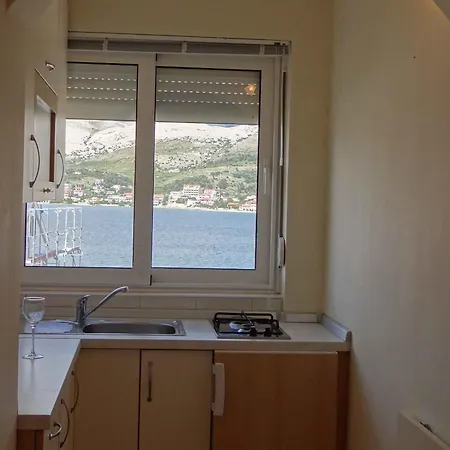 Apartment In Pag/insel Pag 15955 *